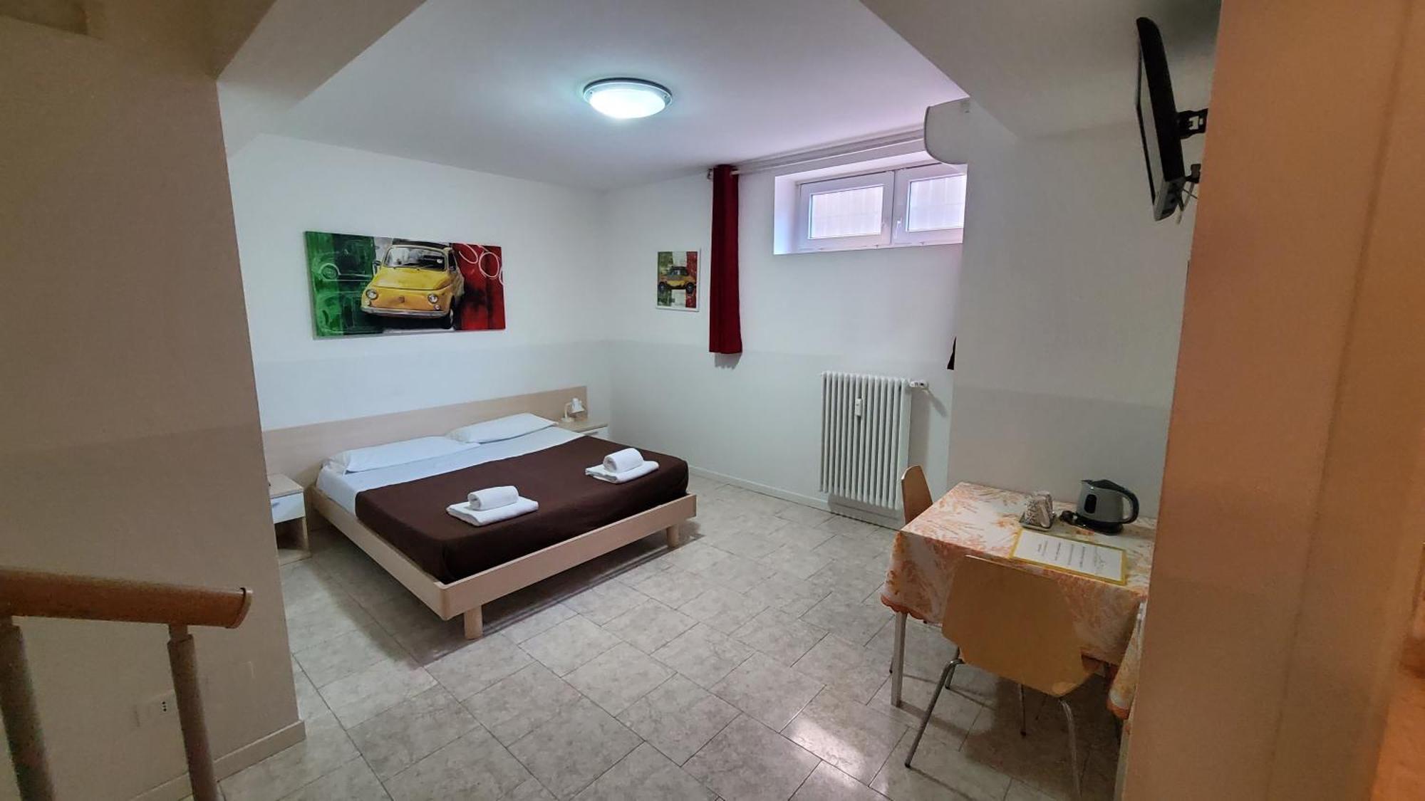 Hb Bonomelli 15 Hotel Bergamo Eksteriør billede